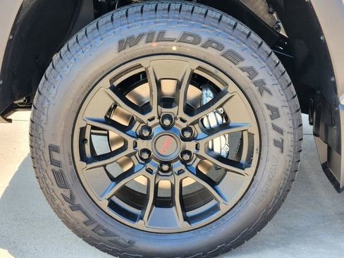 New 2025 Toyota Tundra SR5 image 9