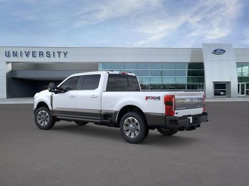 New 2025 Ford F350 King Ranch w/ FX4 Off-Road Package image 4