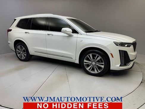 Used 2020 Cadillac XT6 Premium Luxury image 7