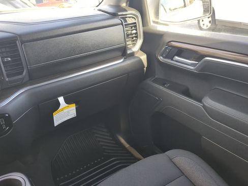 New 2025 Chevrolet Silverado 1500 LT image 17