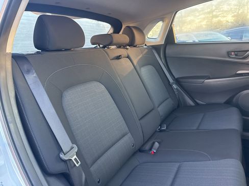 Used 2023 Hyundai Kona SEL image 16