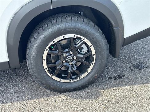 New 2025 Nissan Pathfinder Rock Creek image 11