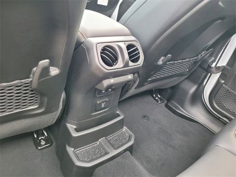 New 2025 Jeep Wrangler Unlimited Rubicon 392 image 10