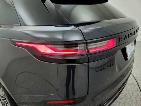 Certified 2025 Land Rover Range Rover Velar Dynamic SE image 30