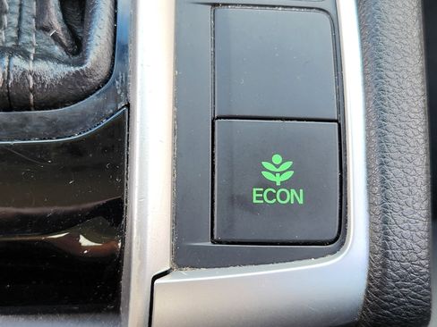 Used 2016 Honda Civic EX image 32