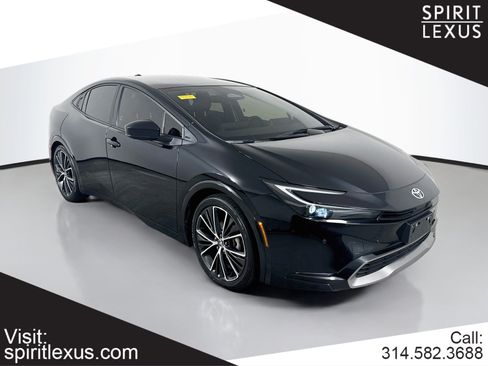 Used 2024 Toyota Prius Limited w/ Limited Premium Package FWD image 1