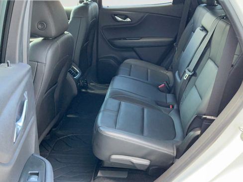 Used 2021 Chevrolet Blazer LT w/ Sound & Technology Package FWD image 21