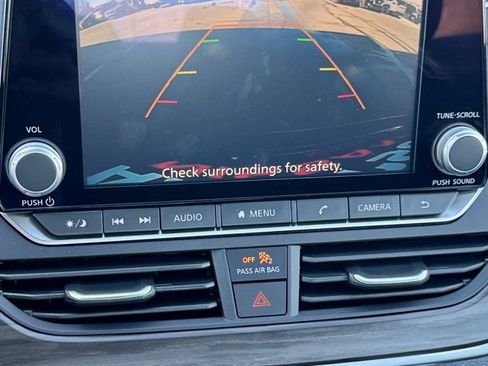 New 2025 Nissan Altima 2.5 SV image 17