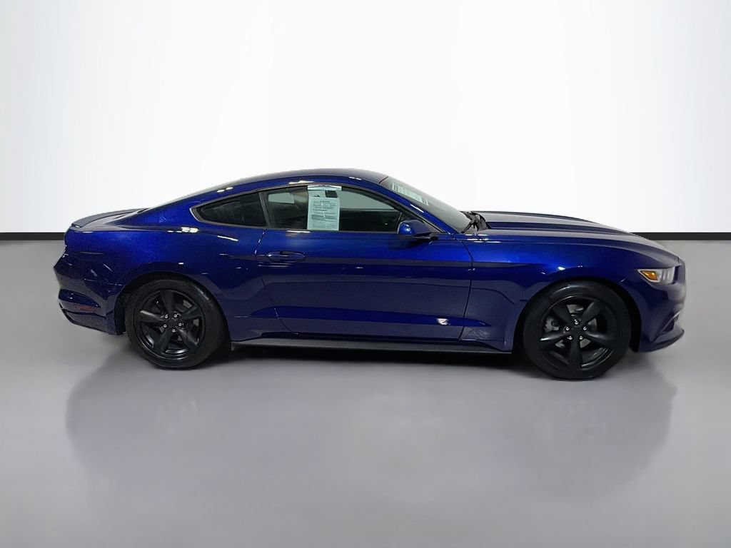 Used 2016 Ford Mustang Coupe w/ Equipment Group 051A RWD image 7