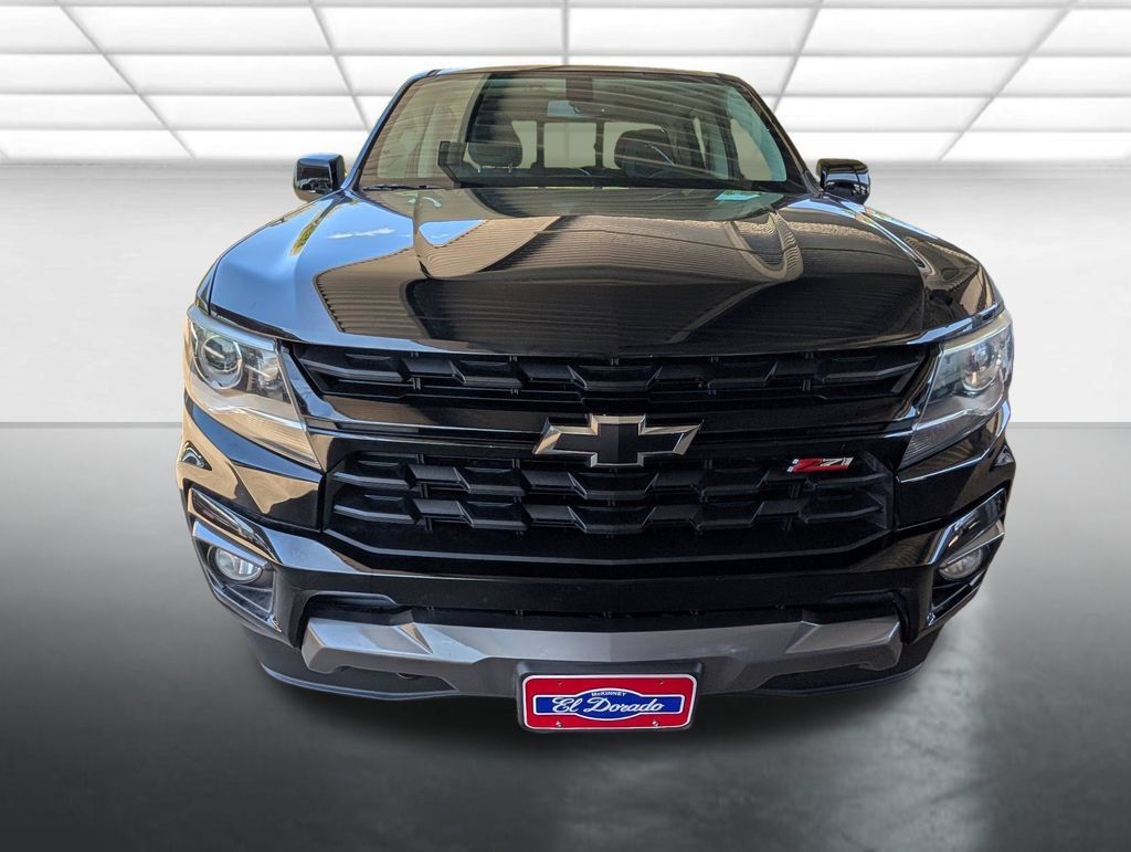 Used 2022 Chevrolet Colorado Z71 w/ Z71 Midnight Edition AWD/4WD image 23