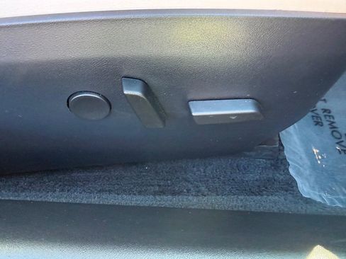 Used 2020 Tesla Model S AWD image 32