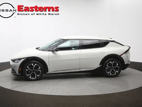 Used 2022 Kia EV6 Wind w/ Wind Technology Package AWD/4WD image 56