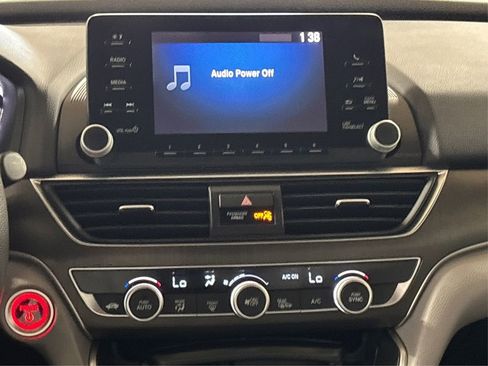 Used 2018 Honda Accord Hybrid image 19