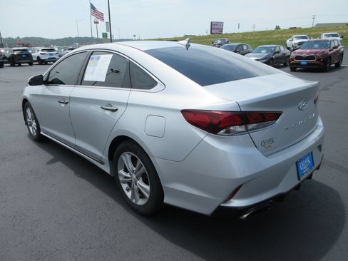 Used 2018 Hyundai Sonata Sport FWD image 3