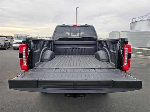 New 2026 Ford F250 Lariat w/ Tremor Off-Road Package image 32