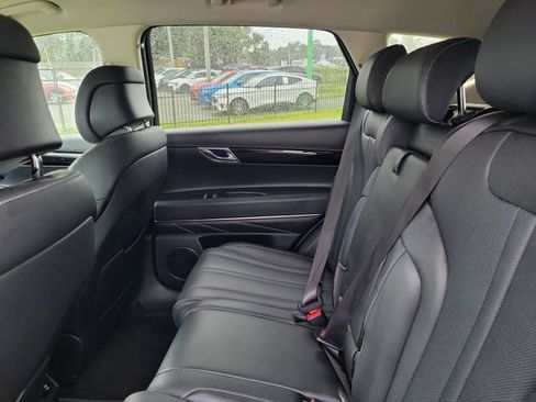Used 2025 Genesis GV80 2.5T Standard AWD/4WD image 14