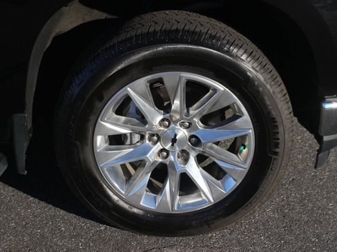 Used 2022 Chevrolet Silverado 1500 LTZ AWD/4WD image 40