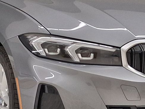 New 2026 BMW 330i Sedan w/ Convenience Package image 9