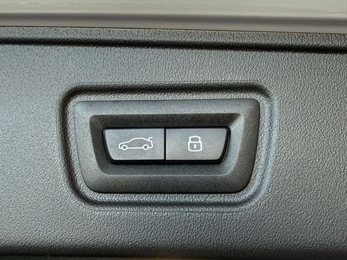 New 2026 BMW M5 Touring image 10