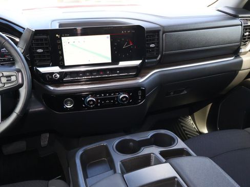 Used 2023 GMC Sierra 1500 Elevation image 13