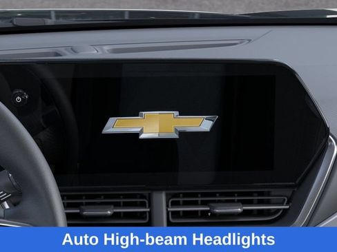 New 2026 Chevrolet Trax LT w/ Driver Confidence Package FWD image 21