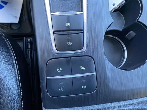 Used 2021 Ford Escape Titanium w/ Titanium Elite Package image 29