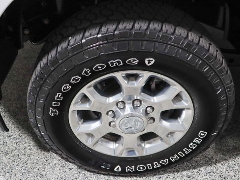 Used 2020 RAM 2500 Laramie AWD/4WD image 11