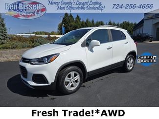 Used 2020 Chevrolet Trax LT w/ LT Convenience Package image 1