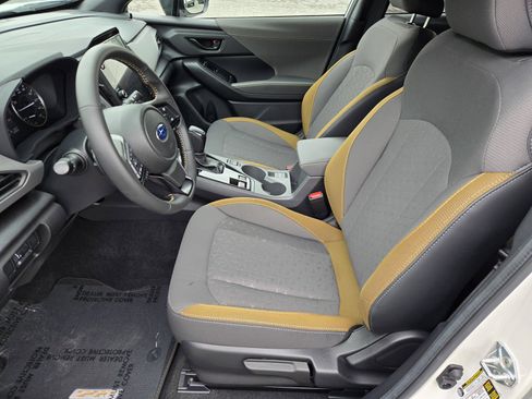 Used 2025 Subaru Crosstrek 2.5i Sport w/ Popular Package #3A AWD/4WD image 14