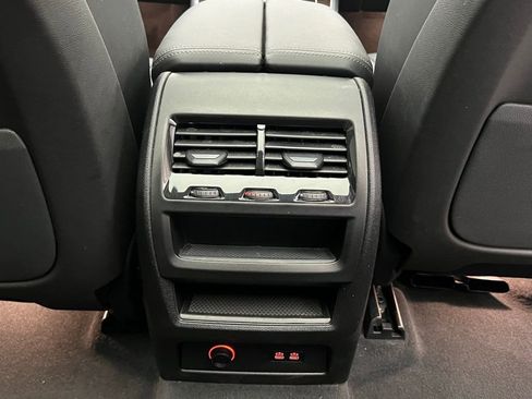 Certified 2025 BMW X5 xDrive40i image 9