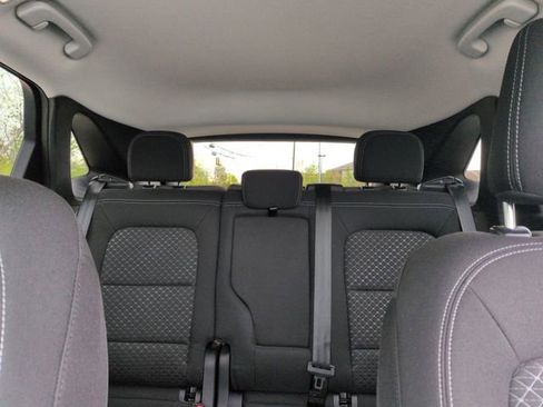 Certified 2023 Ford Escape Active AWD/4WD image 40