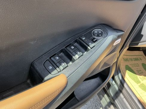 Used 2024 Kia Seltos SX w/ SX Sunroof Package AWD/4WD image 14