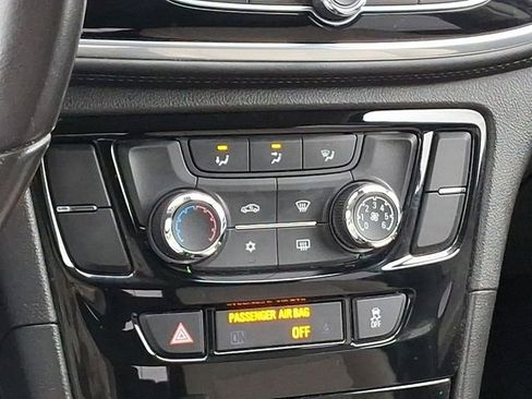 Used 2019 Buick Encore Preferred image 19