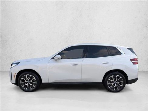 Certified 2025 BMW X3 xDrive30i w/ Premium Package image 9