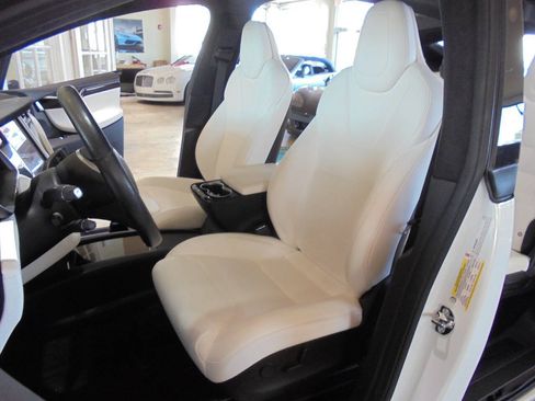 Used 2018 Tesla Model X P100D AWD/4WD image 10