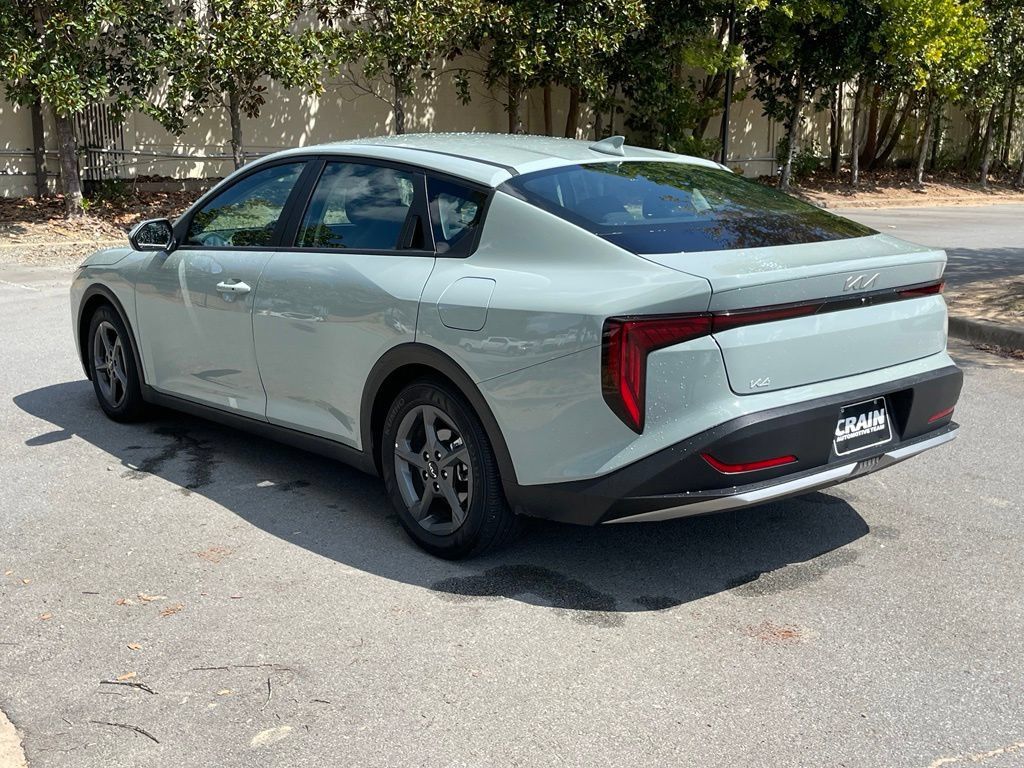 Used 2025 Kia K4 FWD image 5