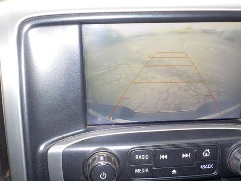 Used 2018 GMC Sierra 1500 SLE image 28