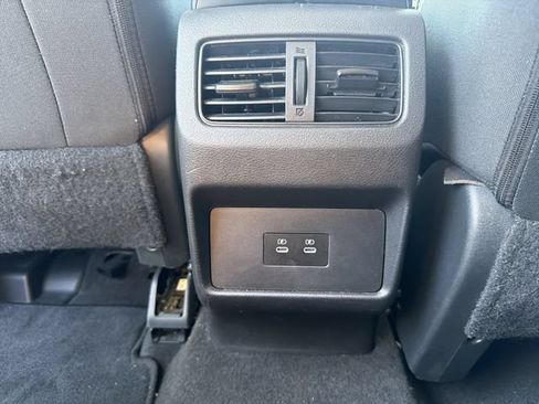 Used 2024 Nissan Rogue SV AWD/4WD image 24