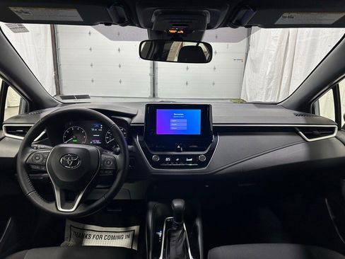Used 2025 Toyota Corolla SE image 41