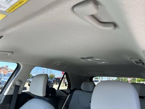 Used 2023 Kia Niro EX FWD image 17