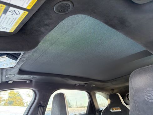 Used 2023 Jaguar F-PACE SVR image 10