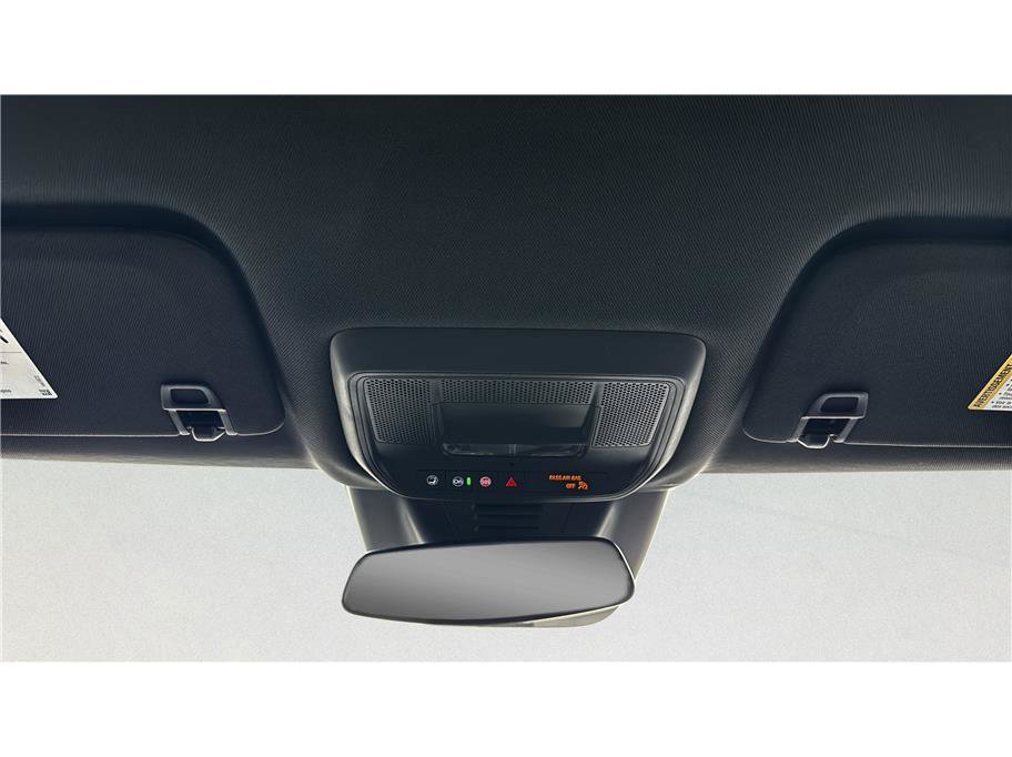 Used 2024 Chevrolet Equinox EV LT FWD image 29