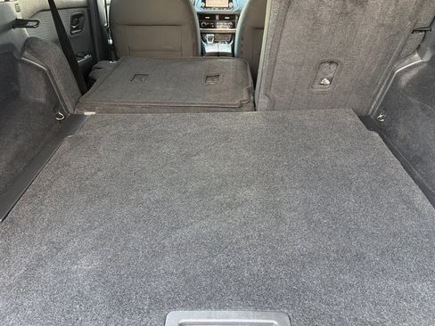 Used 2021 Nissan Rogue S image 32