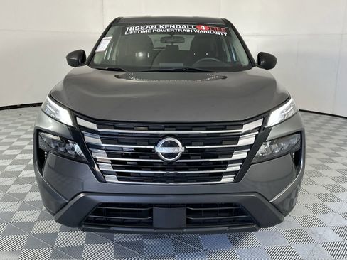 Certified 2024 Nissan Rogue S image 3