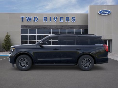 New 2026 Ford Expedition Active RWD image 3