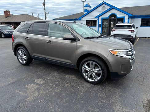 Used 2013 Ford Edge Limited AWD/4WD image 3