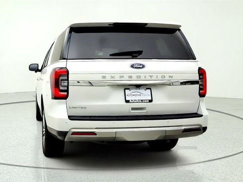 Used 2022 Ford Expedition Limited AWD/4WD image 6