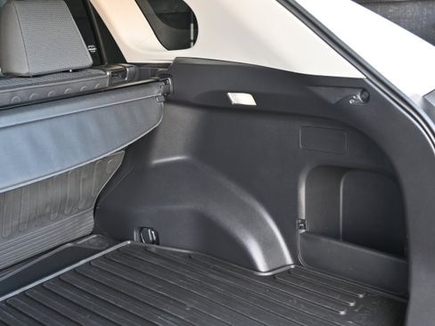 Used 2023 Toyota RAV4 LE image 36