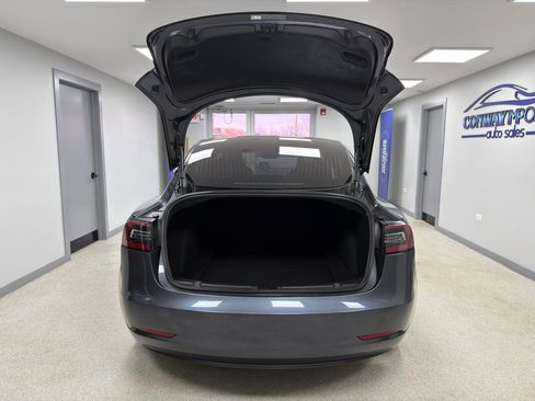Used 2018 Tesla Model 3 Mid Range image 33