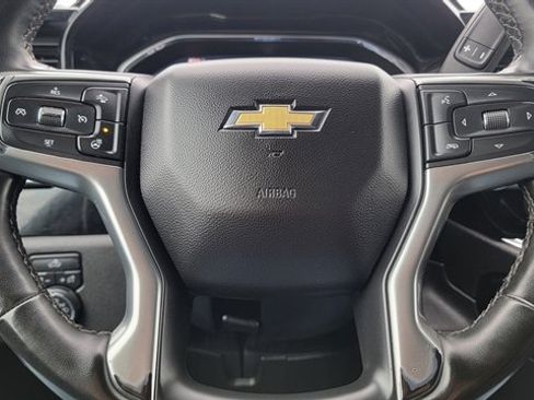 Used 2024 Chevrolet Silverado 3500 LT image 28